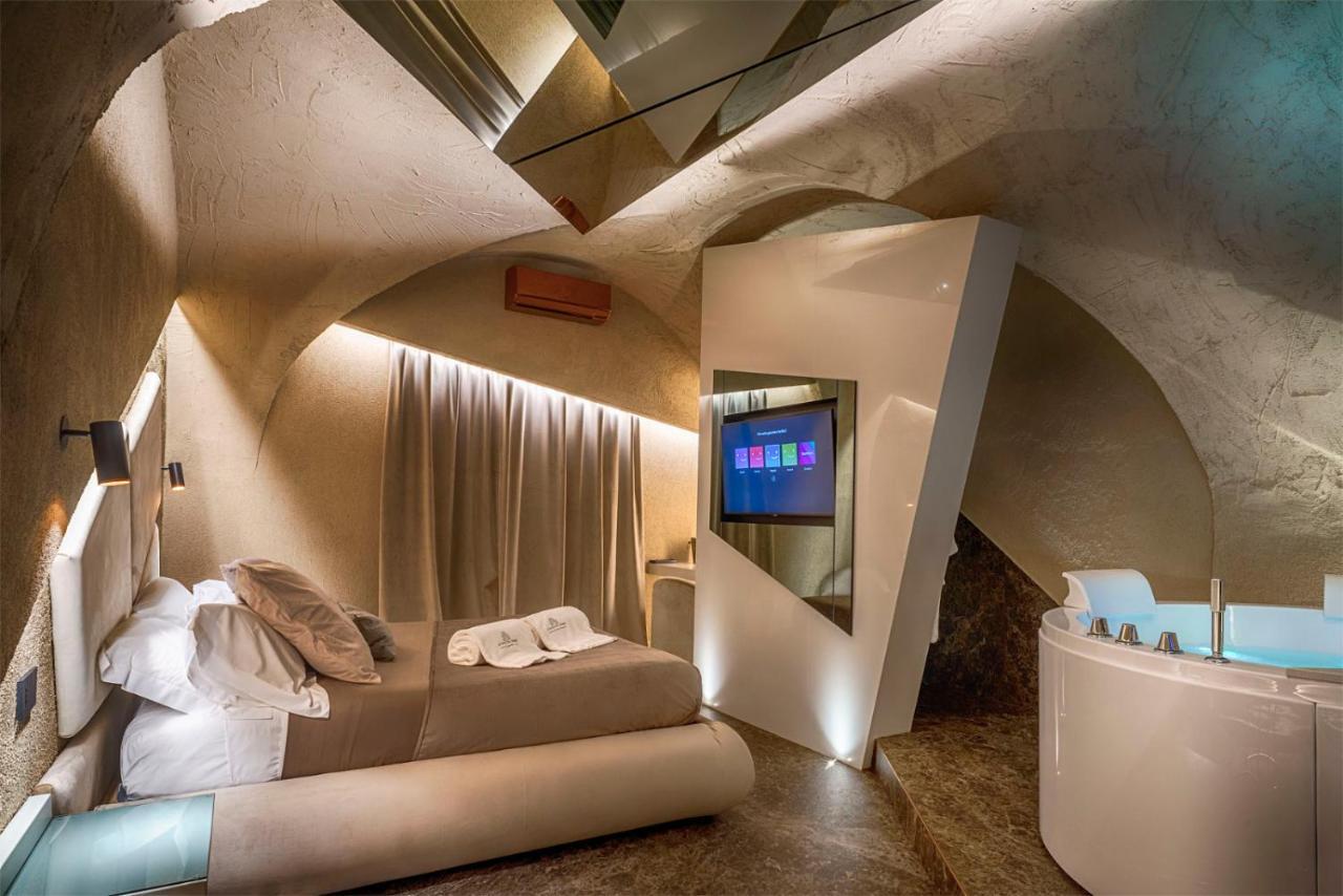 Le Suites Del Duomo Luxury Catane Extérieur photo