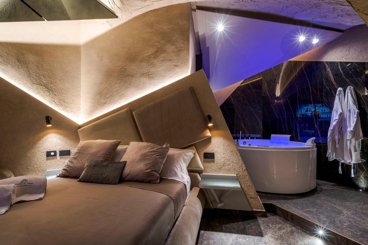 Le Suites Del Duomo Luxury Catane Extérieur photo