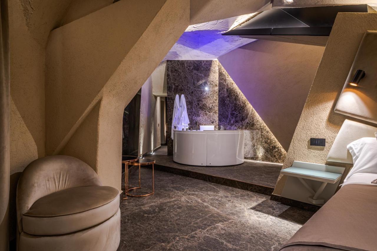 Le Suites Del Duomo Luxury Catane Extérieur photo