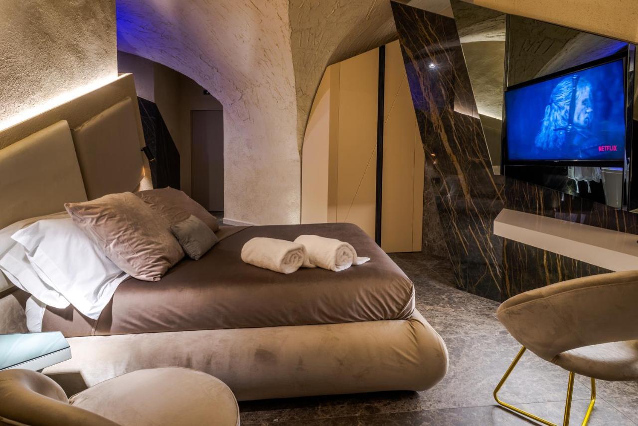 Le Suites Del Duomo Luxury Catane Extérieur photo