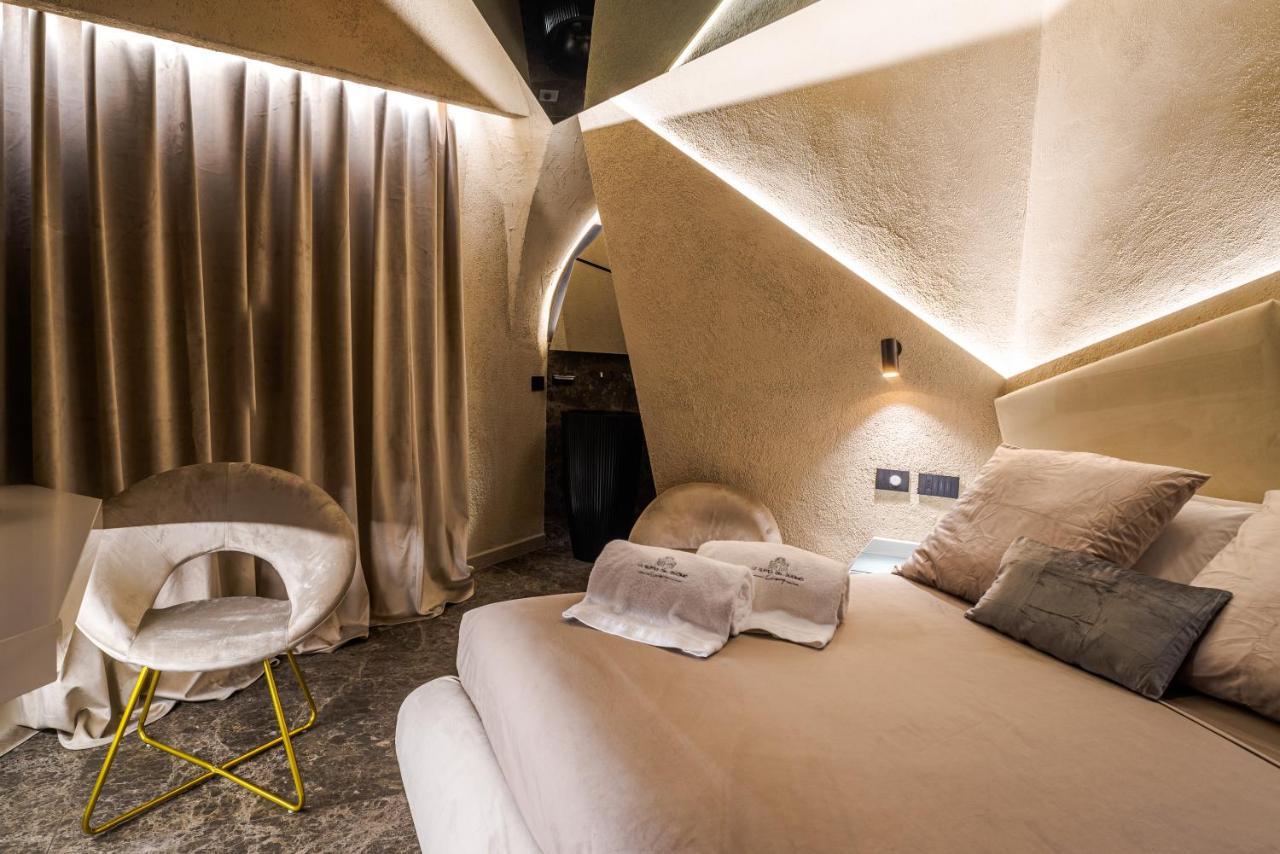 Le Suites Del Duomo Luxury Catane Extérieur photo